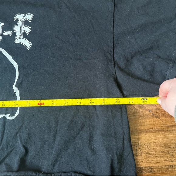 Eazy-E Black Cropped T-shirt - Picture 5 of 6